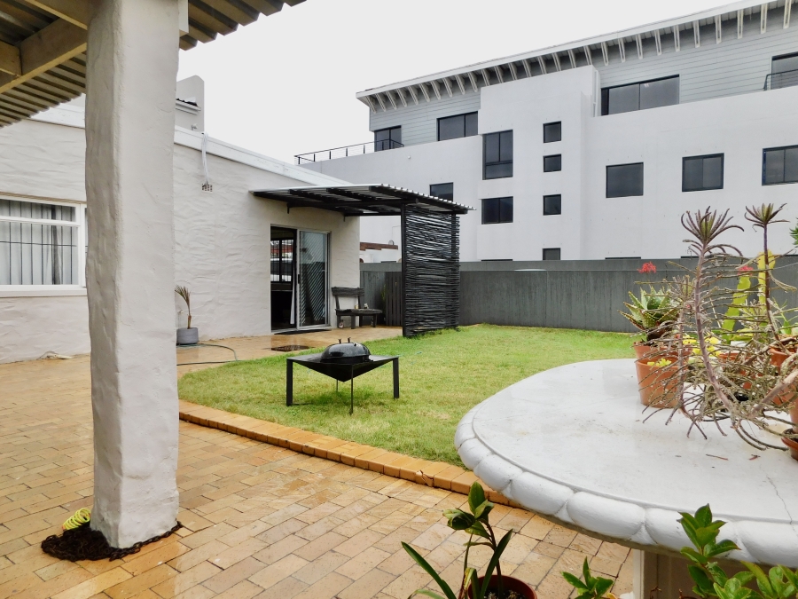 To Let 0 Bedroom Property for Rent in Table View Western Cape